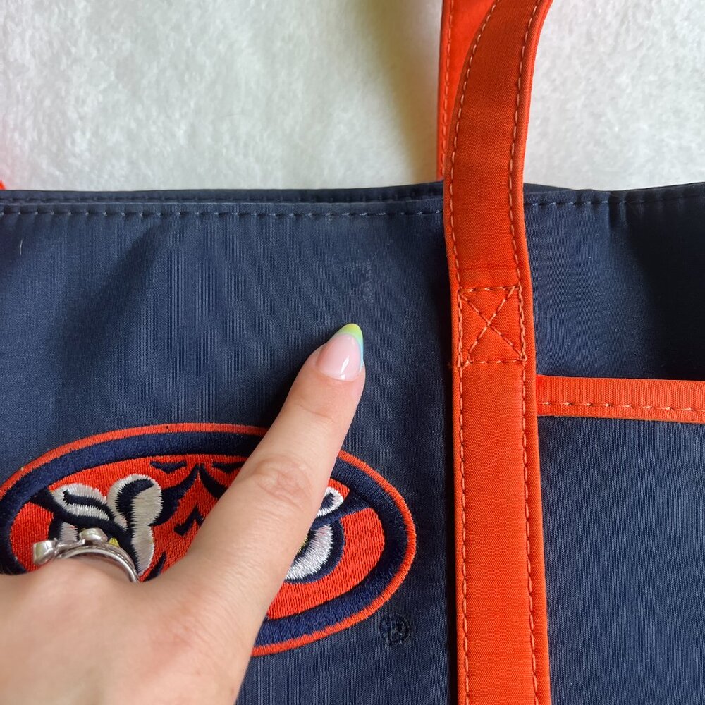 3/$30 🌟 Auburn Tigers Navy & Orange Shoulder Tote Bag - Picture 4 of 8